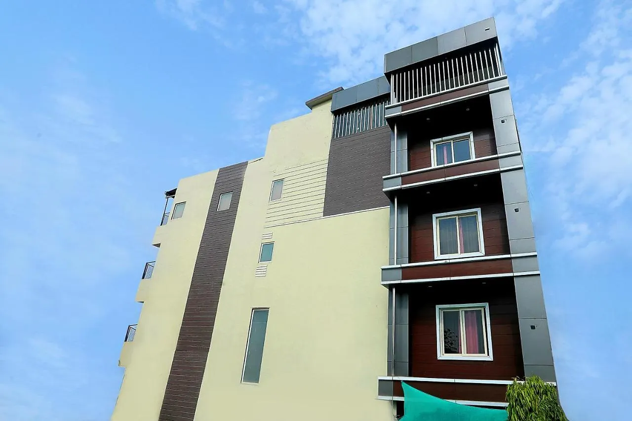 Hotel Kiaara Varanasi