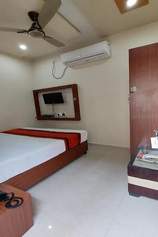 Hotel Kiaara Waranasi 3*,  Indie